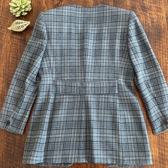 Jones New York | Vintage Gray Blue Plaid 100% Worsted Wool Skirt Suit Set - Picture 9 of 12